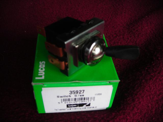 Lucas 31788 or 35927 3-position Toggle Switch, Off-on-on, New 