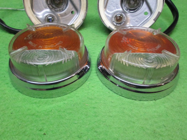 Lucas L632 Amber Flasher Side Lamp - Classic Car & Motorica Part For MGA, Morris Minor, Wolseley
